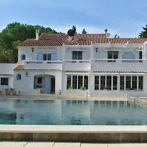 Bed & Breakfast Grand Tamaris Hosting