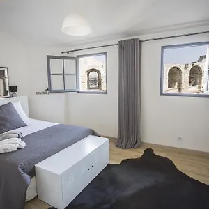 Appartement Hideaway - Le Duplex Des Arènes, Arles