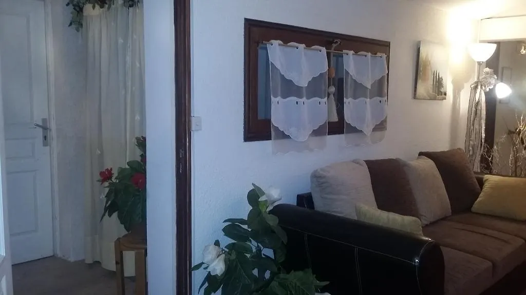 Logis Hotel Des Granges Αρλ