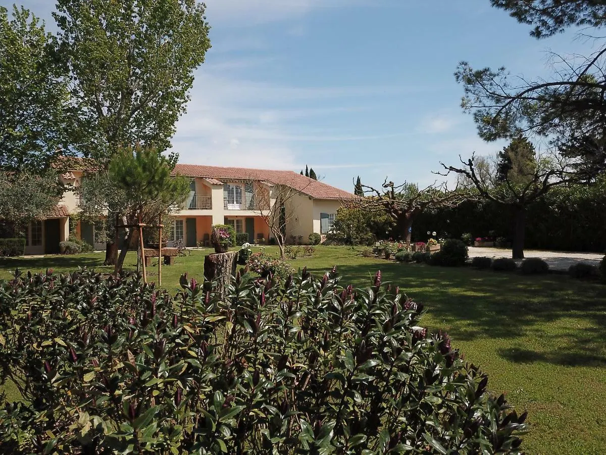 Logis Hotel Des Granges Αρλ